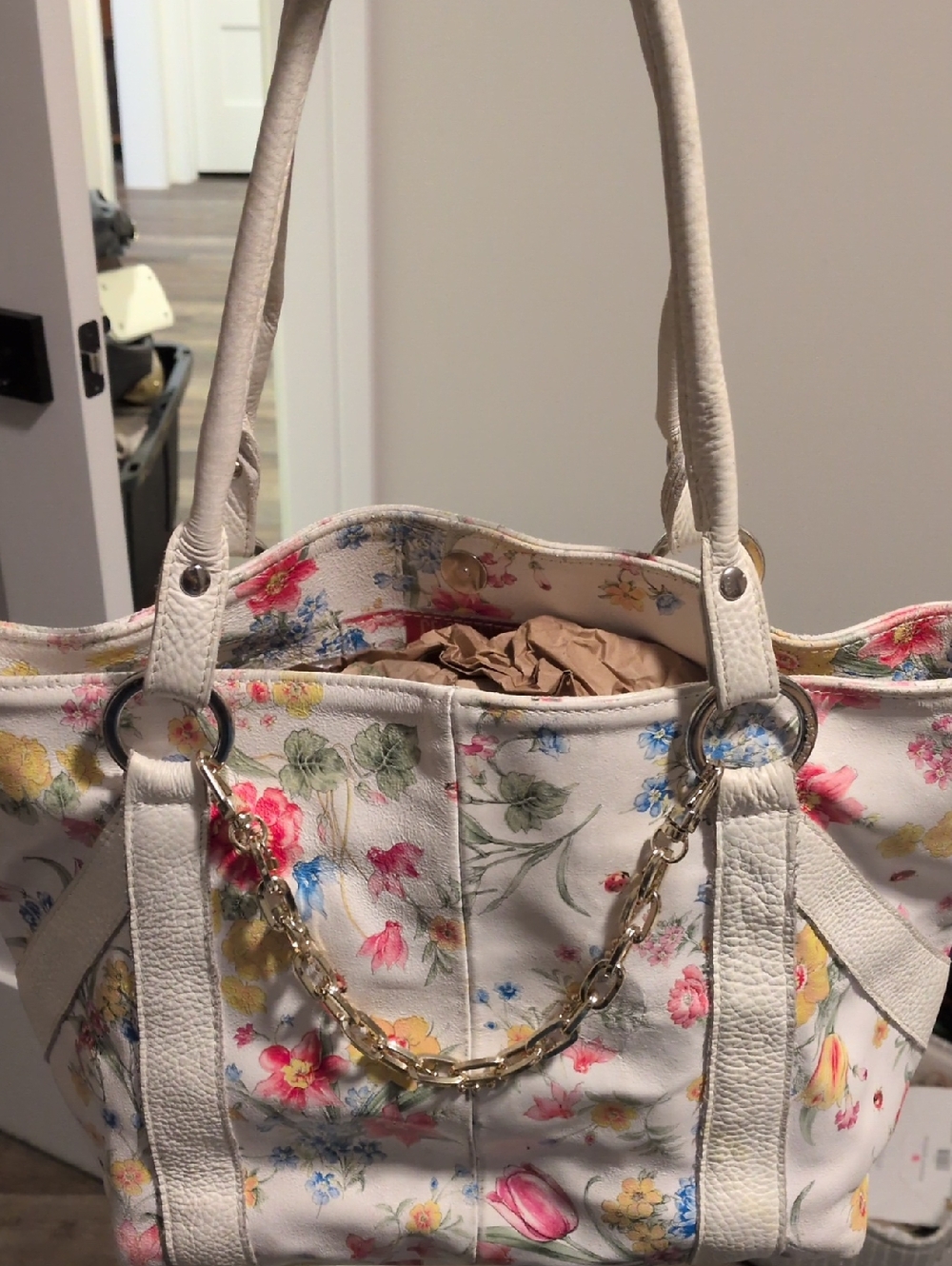 Cecconi Peiro Cream Floral & Ladybug  Leather Shoulder Bag